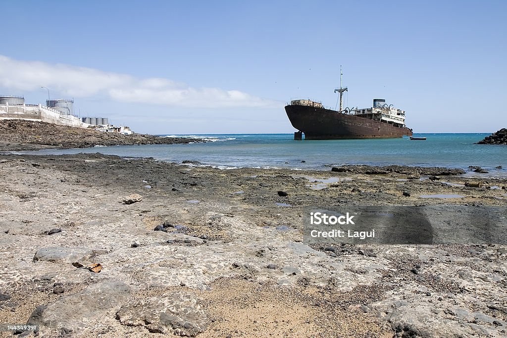 Naufrágio do navio em Lanzarote - Foto de stock de Antigo royalty-free