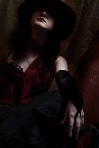 istock glamorous woman 144350561