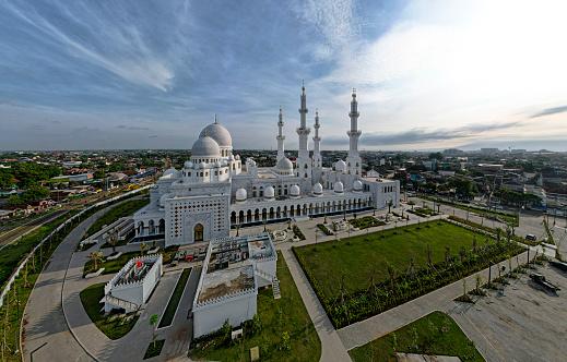 Sheikh Zayed Mosque is a big Mosque in Surakarta, Landmark Surakarta. Beautiful architecture of the Sheikh Zayed Solo Mosque