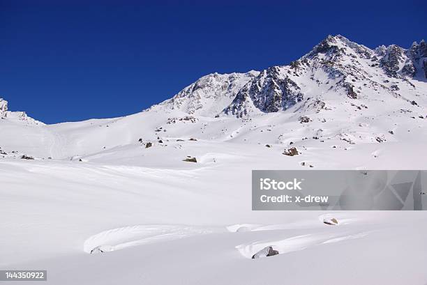 Alpes Schnee Winter Berge Stockfoto und mehr Bilder von Alpen - Alpen, Anhöhe, Berg