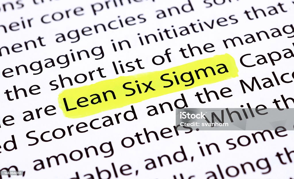 Lean Six Sigma - Foto stock royalty-free di Appoggiarsi