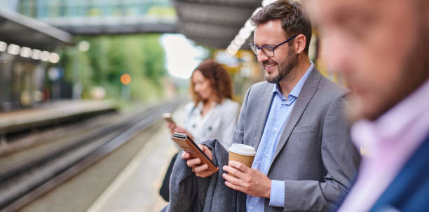 istock good news on the commute 1443561871