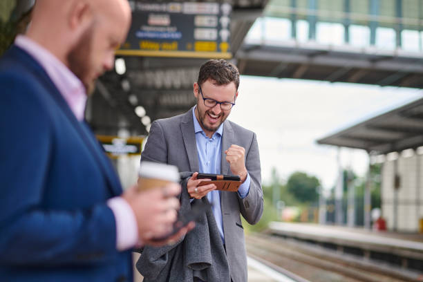 good news connects on the commute
