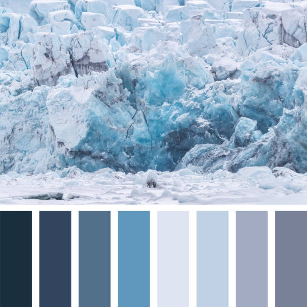 tavolozza del ghiacciaio delle svalbard - cold tint foto e immagini stock