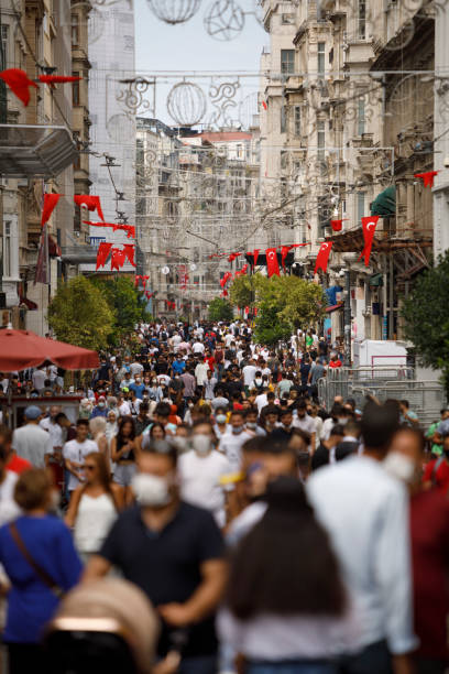 istock Crowded street in Istanbul 1443567102