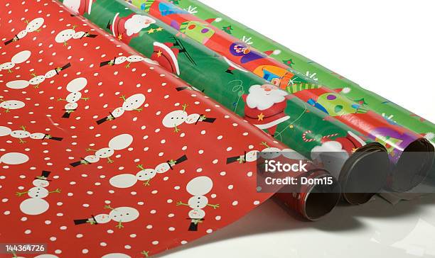 Foto de Papel De Presente De Natal e mais fotos de stock de Papel de Presente de Natal - Papel de Presente de Natal, Boneco de Neve, Comemoração - Conceito