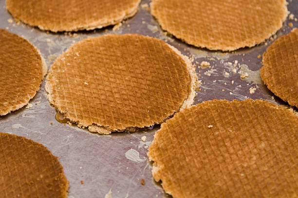 Realizzata a mano olandese caramello'stroopwafels'(cialde - foto stock