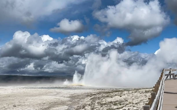 Fountain geyser at Yellowstone National Park in Wyoming Fountain geyser is one of the many geysers that erupt on a regular basis in Yellowstone National Park. upper geyser basin stock pictures, royalty-free photos & images