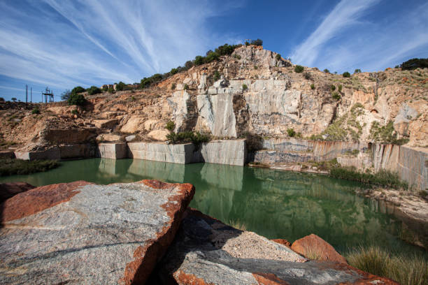 istock VREDEFORT DOME GEOLOGY Granite 01 1443769249