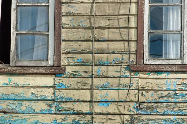 istock Background of a rustic house with windows on both sides 1443777689
