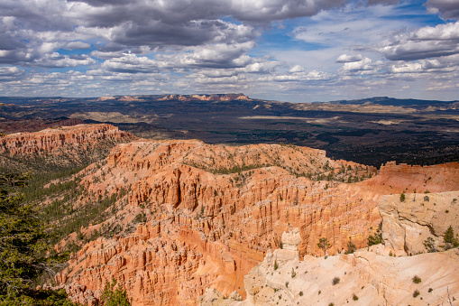A long view of the Amphiter area of hoodoo formations in Bryce Canyon National Park.