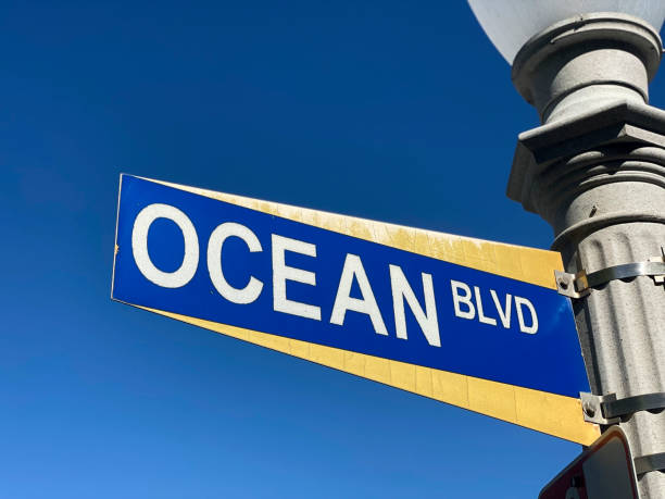 istock Ocean Blvd Sign 1443999198