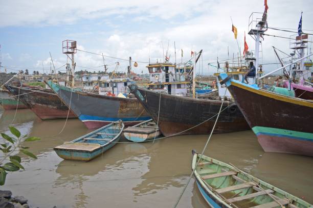 istock Fishing harbour in mumbai , india 1444113399