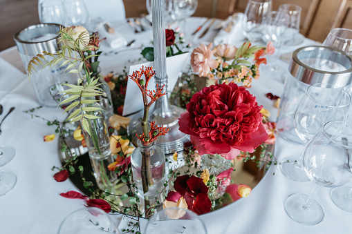 Flower arrangement on an elegant wedding banquet