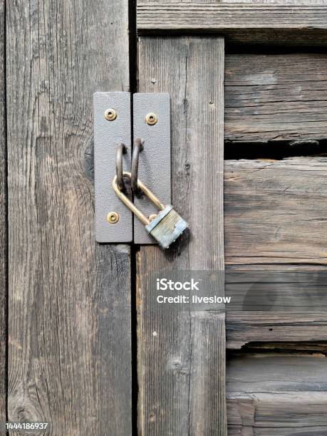 Old Padlock On Wood Door Stock Photo - Download Image Now - Building Entrance, Close-up, Closed