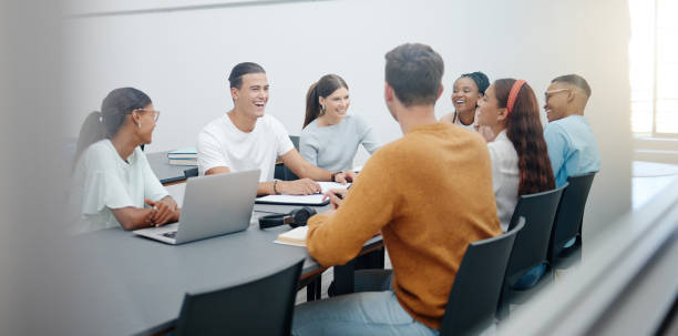 University, group project and students meeting for collaboration, teamwork and brainstorming course ideas for classroom education. Diversity, knowledge and learning college people studying together University, group project and students meeting for collaboration, teamwork and brainstorming course ideas for classroom education. Diversity, knowledge and learning college people studying together multi ethnic group college student group of people global communications stock pictures, royalty-free photos & images