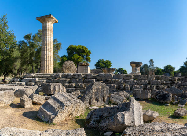 view of the ruins of the temple of zeus in ancient olympia - olympian imagens e fotografias de stock