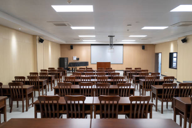 istock Projection cloth in the classroom 1444352295