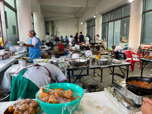 Food Service Hair Net Stock Photos, Pictures & Royalty-Free Images - iStock Food Service Hair Net Stock Photos, Pictures & Royalty-Free Images - iStock