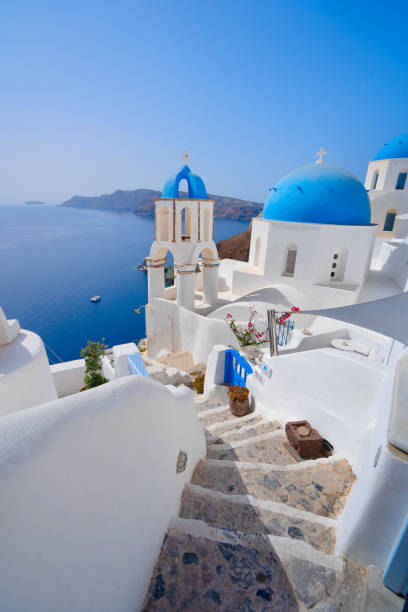 istock Oia, traditional greek village 1444462184