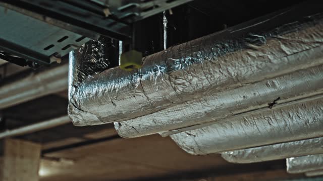Residential Building Basement Heating Pipes Insulated with Mineral Wool Foam Aluminium Foil