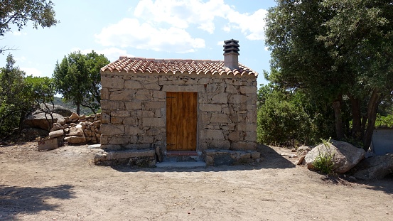 A small stazzo. A small granite house in the Sardinian countryside.