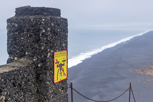 no drone sign on Dyrhólaey peninsula, famous for the breathtaking view of the south coast of Iceland, the historic lighthouse and the wealth of birdlife