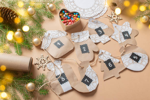 istock Christmas DIY with your own hands. step 21 1444795533
