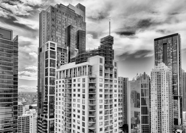 istock Sydney Goulburn 2 north sky BW 1444807640