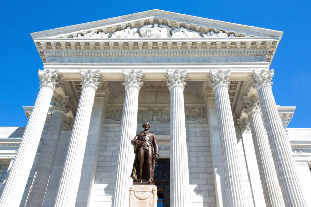 istock Missouri State Capitol Building 1444852381