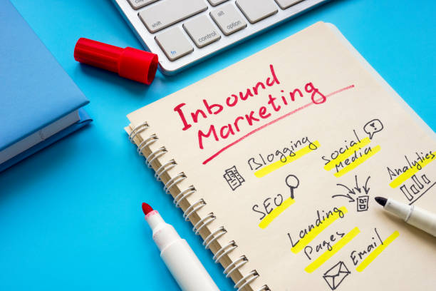 istock Notes about inbound marketing and red marker. 1444917012