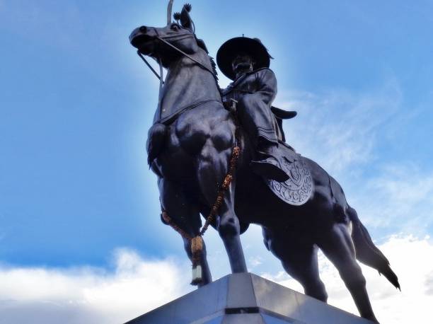 istock Close up of king taksin 1444937019