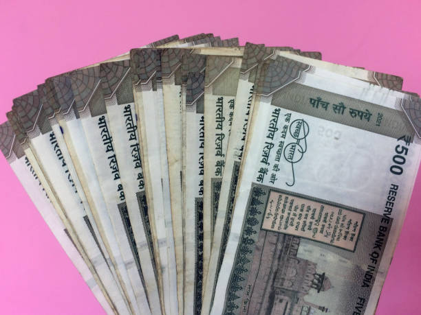 istock Bundel of Five Hundred Rupees Notes India 1444952518