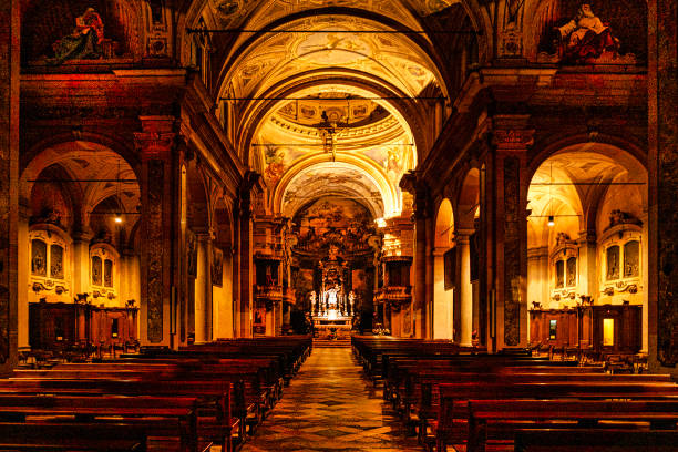 istock inside of church 1445013623