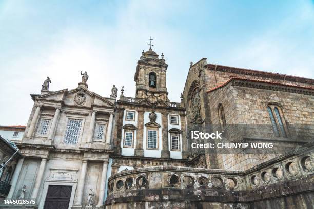 Monument Church Of St Francis In Porto Portugal Stock Photo - Download Image Now - Storm Cloud, Apse, Architecture