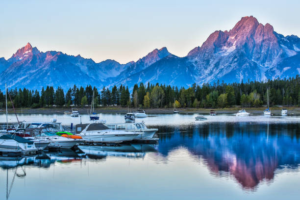 istock grand teton in dawn 1445303457