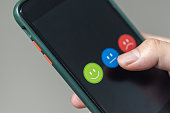 umfrage-umfrage-oder-fragebogen-zur-user-experience-oder-kundenzufriedenheitsforschung.jpg?b=1&s=170x170&k=20&c=ELqf4uDbc_r4HAWPue8TXLlx5Owj1kOFnRpUb5oUr7c=