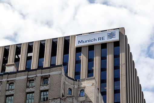 Munich Re Head Office Building In Downtown Toronto Canada Stock Photo munich-re-head-office-building-in-downtown-toronto-canada-stock-photo