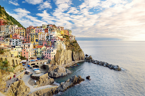 Manarola, built on a high rock 70 metres above sea level, one of the most charming and romantic of the Cinque Terre villages, Liguria, northern Italy.