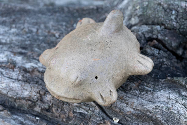 istock Central American Tomb Burial Artifact 1445588058