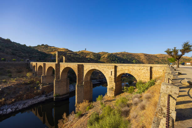 istock Puente de Alcantara in Extremadura, Spain 1445702334