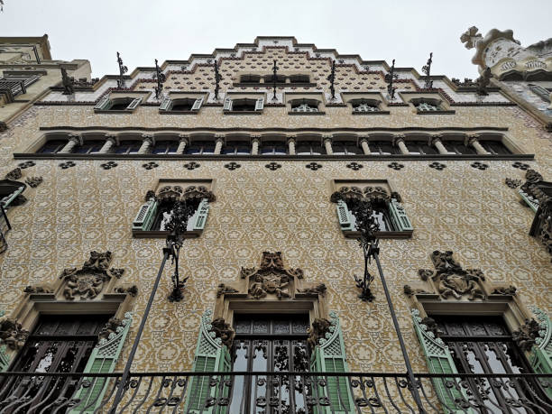 casa amatller, barcelona, spain - cadafalch fotografías e imágenes de stock