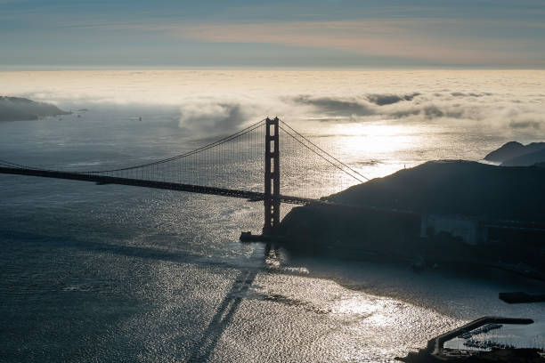 imagens aéreas de são francisco, califórnia - tower coit tower san francisco bay area san francisco county - fotografias e filmes do acervo