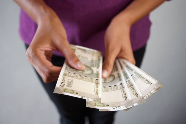 istock New Indian 500 Rupee notes in the hands of a person 1445896449