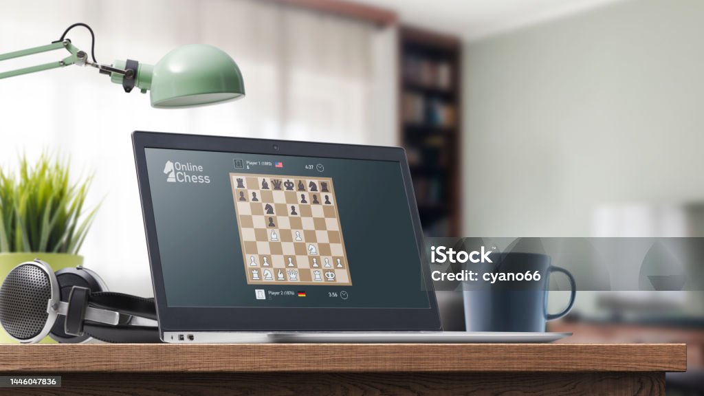 User Playing Chess Online On The Laptop Stock Photo - Download Image Now -  Chess, Computer, Internet - iStock