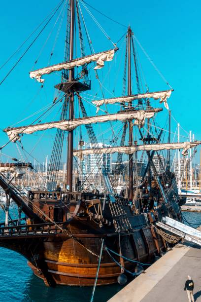 Galeón Andalucía, reproduction of a 17th century Spanish six-deck galleon, built by Ignacio Fernández Vial. Badalona, Spain-November 13, 2022. Galeón Andalucía, reproduction of a 17th century Spanish six-deck galleon, built by Ignacio Fernández Vial. armada stock pictures, royalty-free photos & images