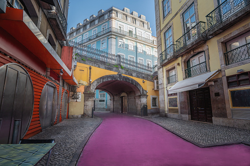 Calle Rosa (Rua Cor de Rosa) en Cais do Sodre - Lisboa, Portugal photo