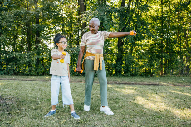 istock Mind-boosting activities for seniors and grandkids 1446150257