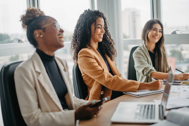 istock casual conversation between women during business meeting 1446273630
