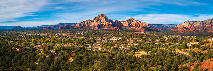 West Sedona Skyline and dramatic cloudscape with vistas of Sugarloaf Mountain Summit, Coffee Pot Rock, and Thunder Mt, view from the Airport Mesa, Arizona, USA